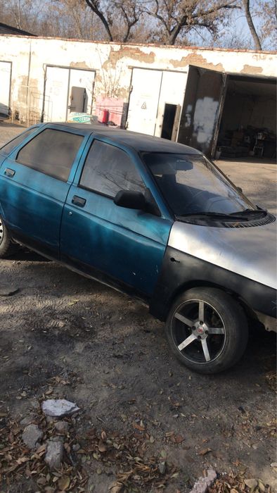 Продается в 2110 на ходу