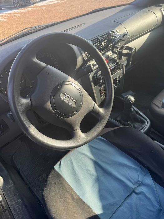 Audi   A3,  1.6 бензин, 101 конски сили