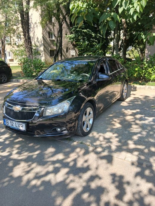 Vând chevrolet cruze 1,8  an 2011+ GPL  km 230000