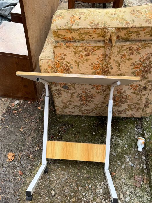 Măsuță laptop / mic dejun la pat, mobilă și reglabilă pe înălțime – Stare bună