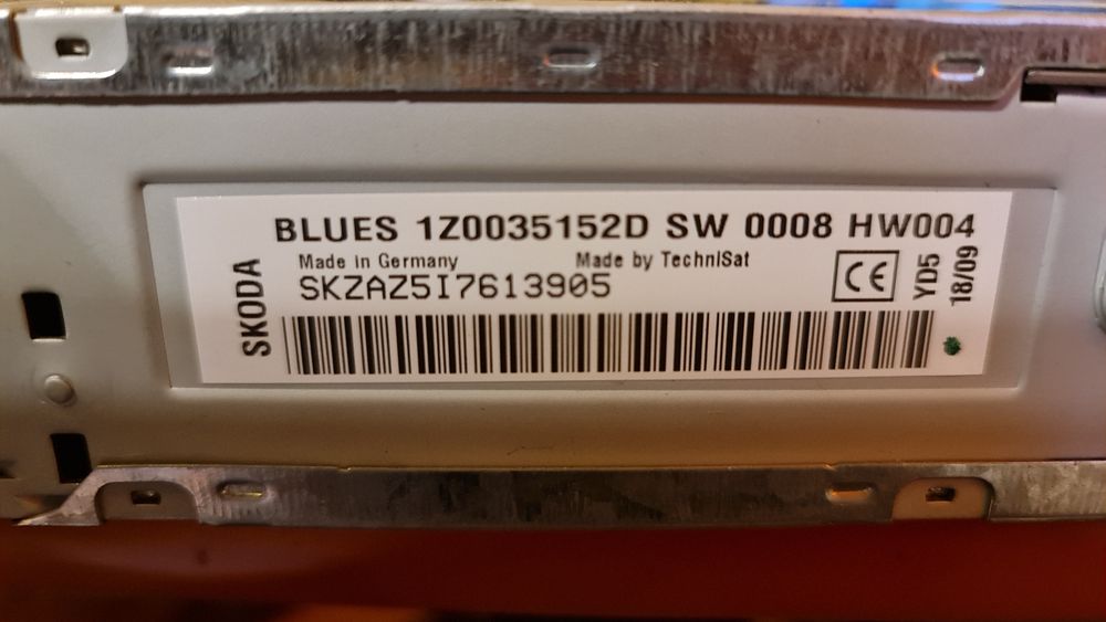 Radio-CD Blues, original Skoda Octavia 2