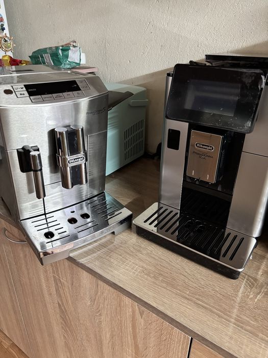 Кафемашина DeLonghi PrimaDonna S DE LUXE + кана за мляко