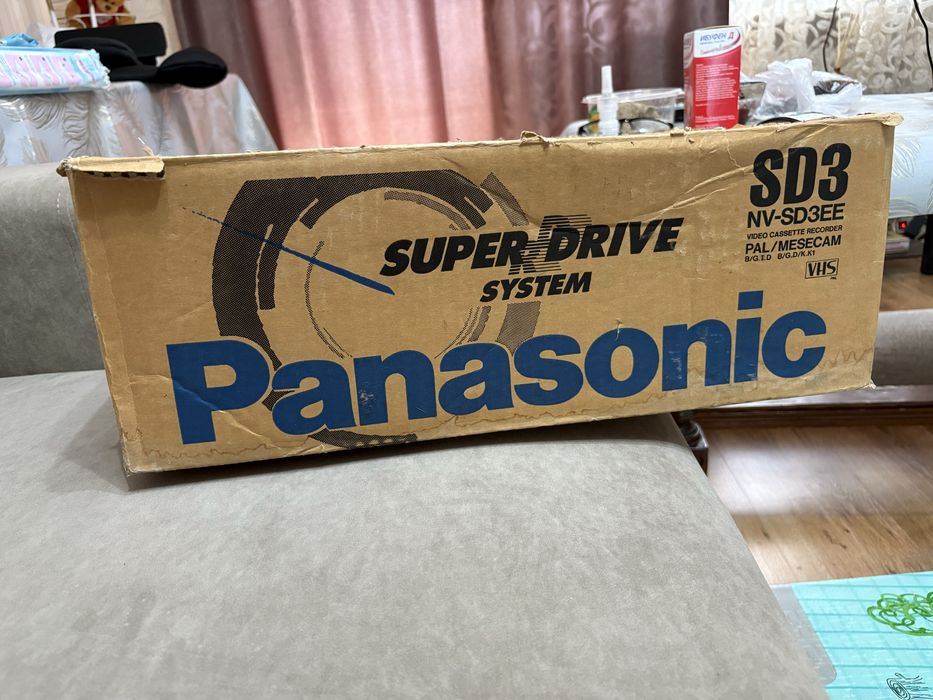 Продам видеомагнитофон Panasonic