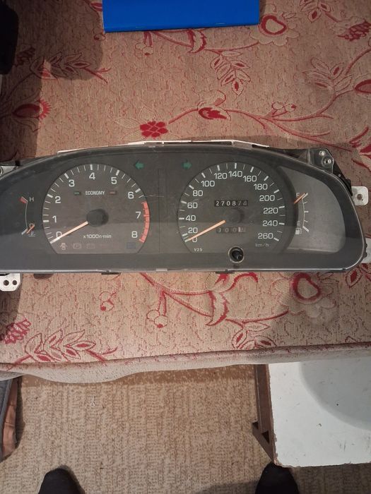 Шиток прибора камри 10