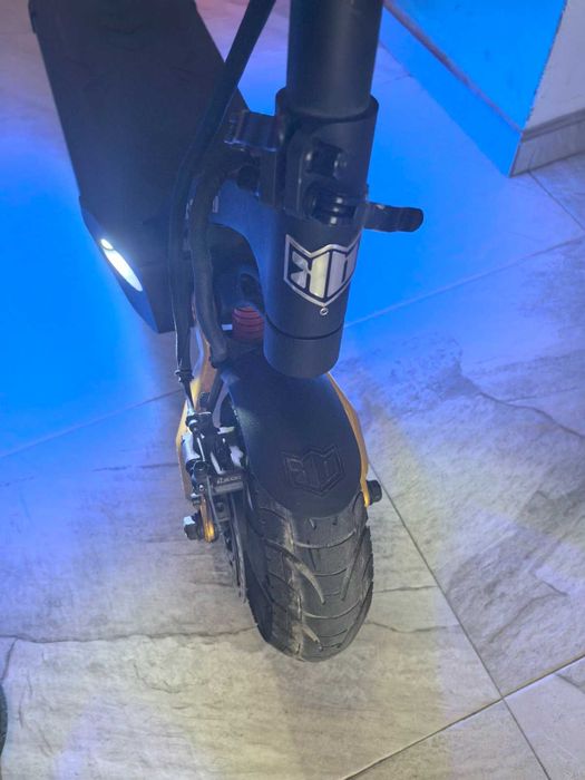 Електрически скутер (тротинетка ] Kaabo Mantis 10 Dual Plus