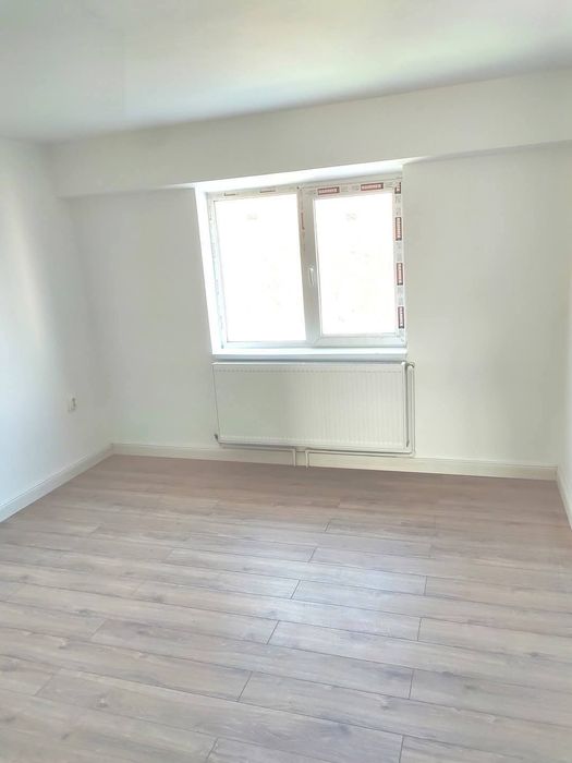 Vând Apartament 2 camere