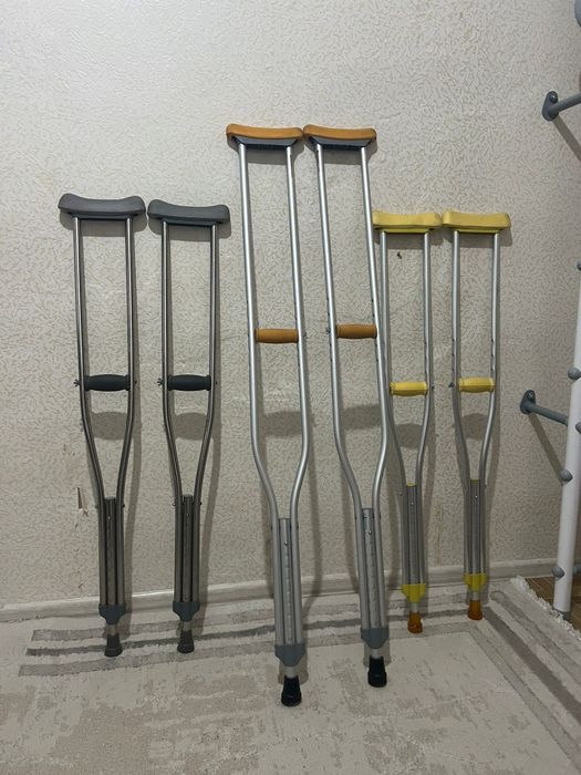 Костыли подмышечные