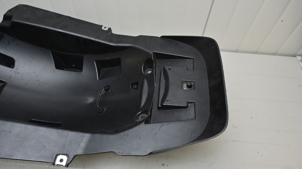 Undertail Plastic Roata Spate BMW R1200RT 2014 - 2017