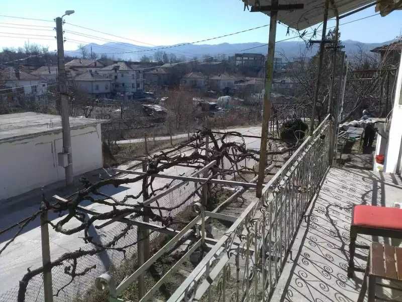 От Собственик! Двуетажна Къща с 3 спални - 28 000 €