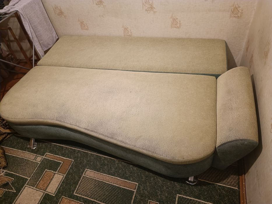 Продам диван 10тыс