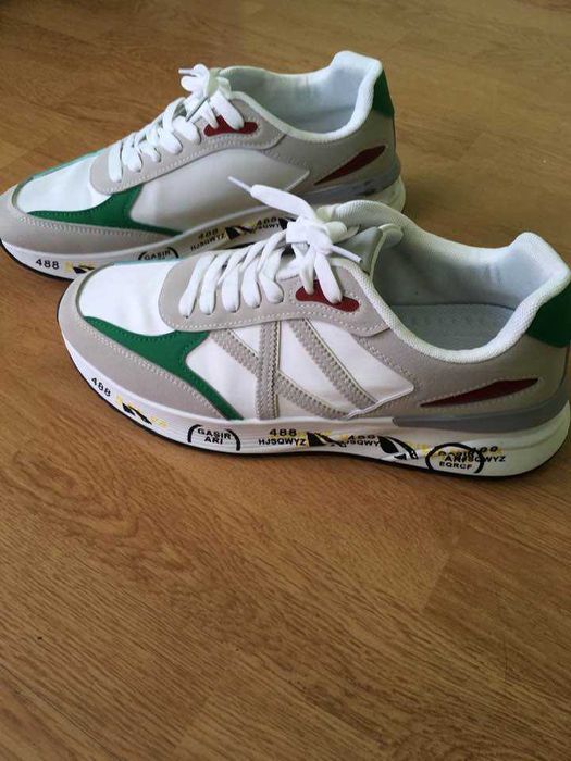 Кецове тип маратонка