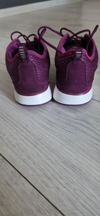 Vand adidasi Nike Dualtone Racer