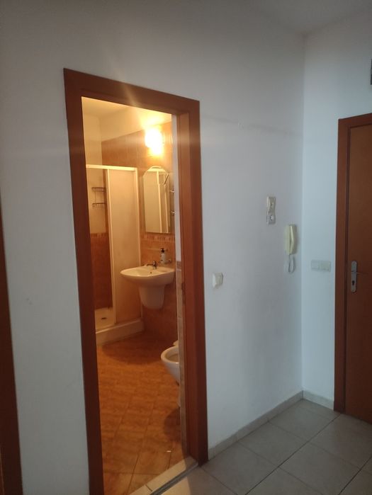 Продава се Двустаен апартамент в Варна, Младост 1 - 80 кв.м за 1375 €/кв.м - Снимка #18