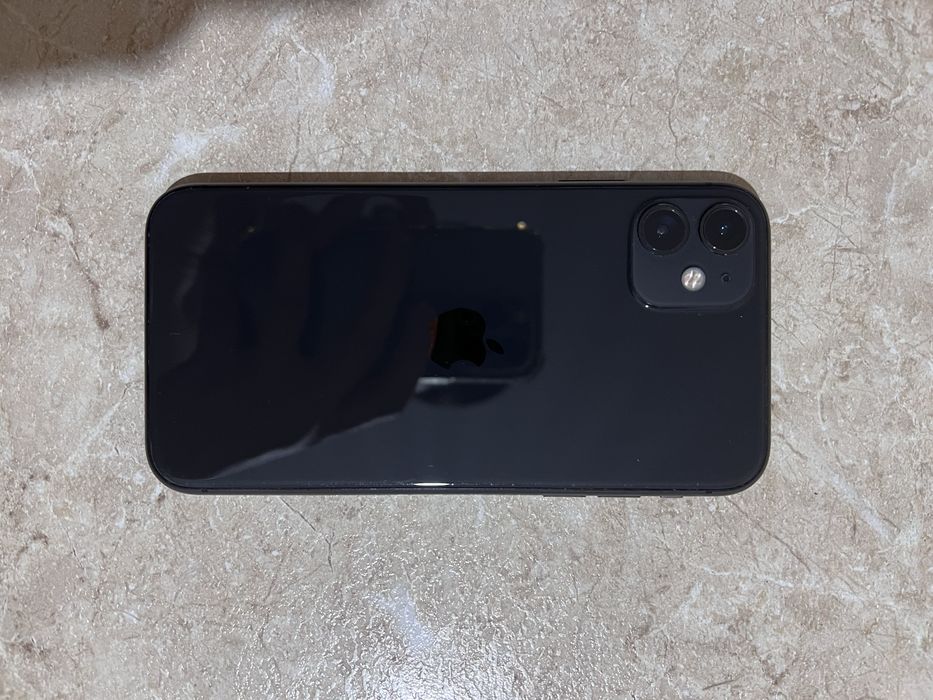 Продаю Iphone 11
