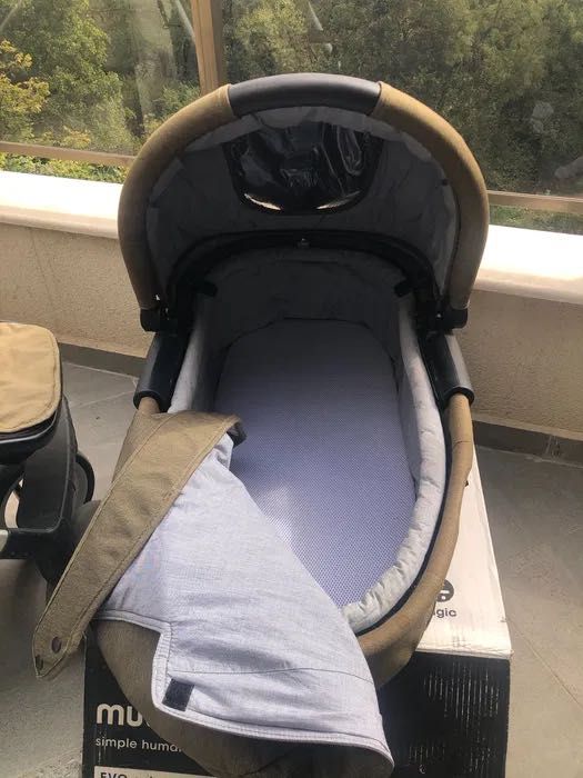 Количка 2 в 1 Mutsy EVO с пълен комплект аксесоари