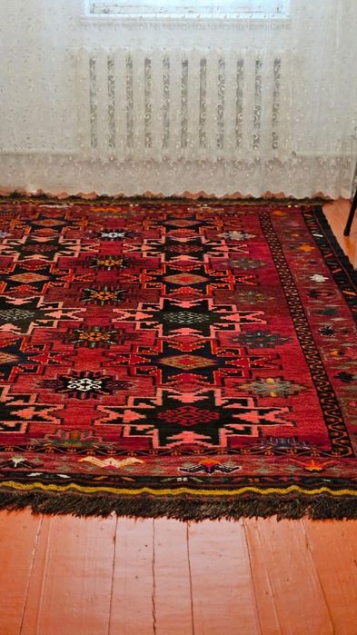 Винтажный ковёр ручной работы