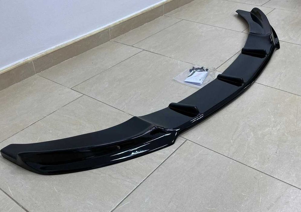 Преден лип спойлер за бмв ф32 ф36 / нож / BMW F32/F36 lip spoiler