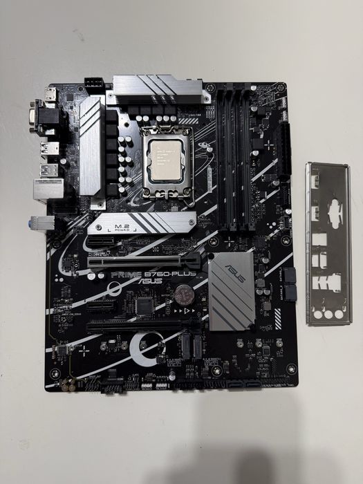 Kit placa de baza Asus Prime B760-Plus DDR5 + procesor intel Core i7 12700KF