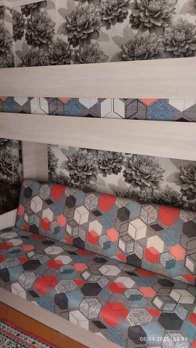 Продам детскую двухъярусную кровать