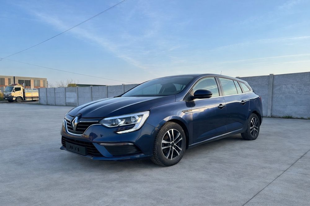 RENAULT Megane