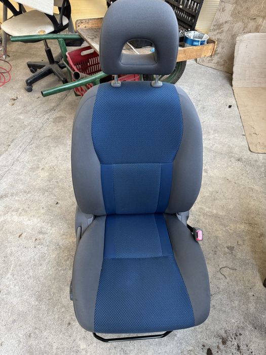 Салон за тойота рав 4/ rav 4