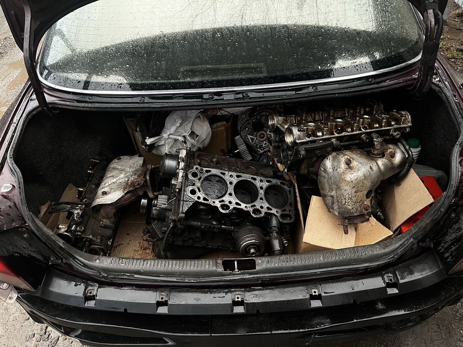 Двигатель в разборе 6а12