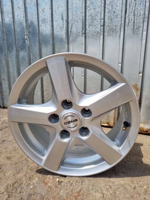 Jante R15 Aliaj 5x112 ENZO 6.5J ET 38 Audi Skoda Seat Golf Montaj inclus