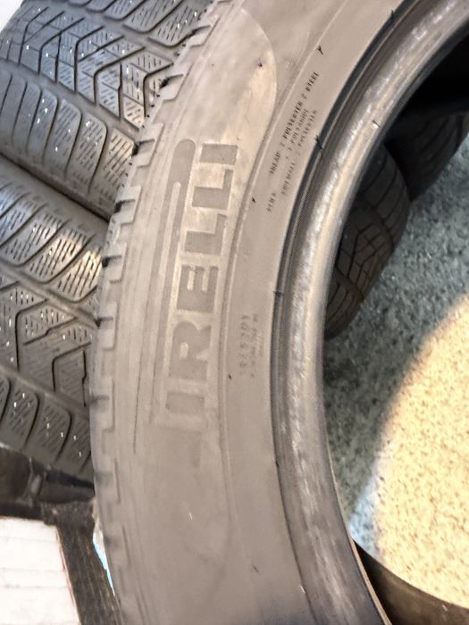 Гуми 255/50/19 PIRELLI Scorpion Winter