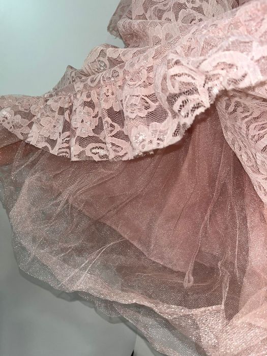 Продам платье на девочку