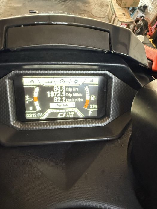 2021 Yamaha Waverunner Fx Svho Limited със Колесар