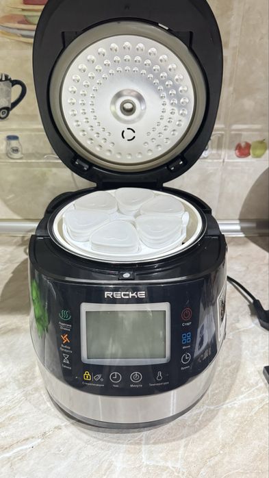 Мультиварка Recke