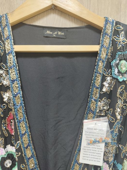 Продается шикарная абая ручной работы