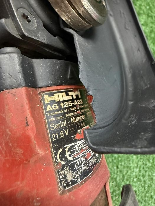 Шлайф на Hilti AG 125-A22 с батерии