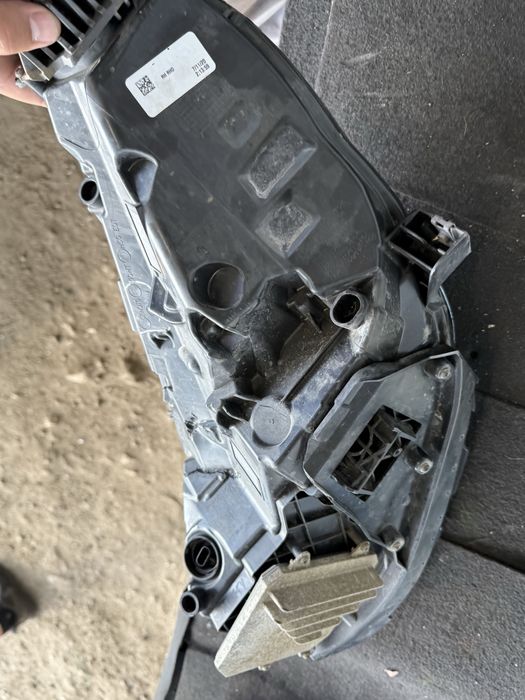 Оригинален фар десен Тесла Tesla 3/Y Full Led hd/lp asy ece