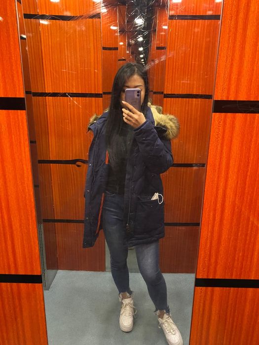 Продам куртку унисекс GAP