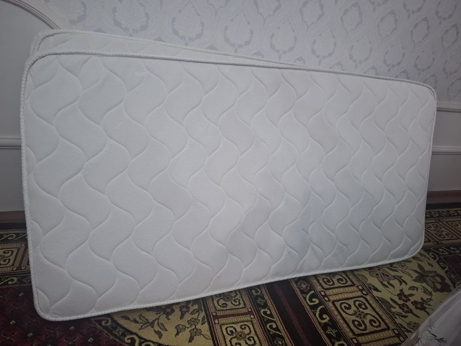 Ortopedik matraslar sotiladi