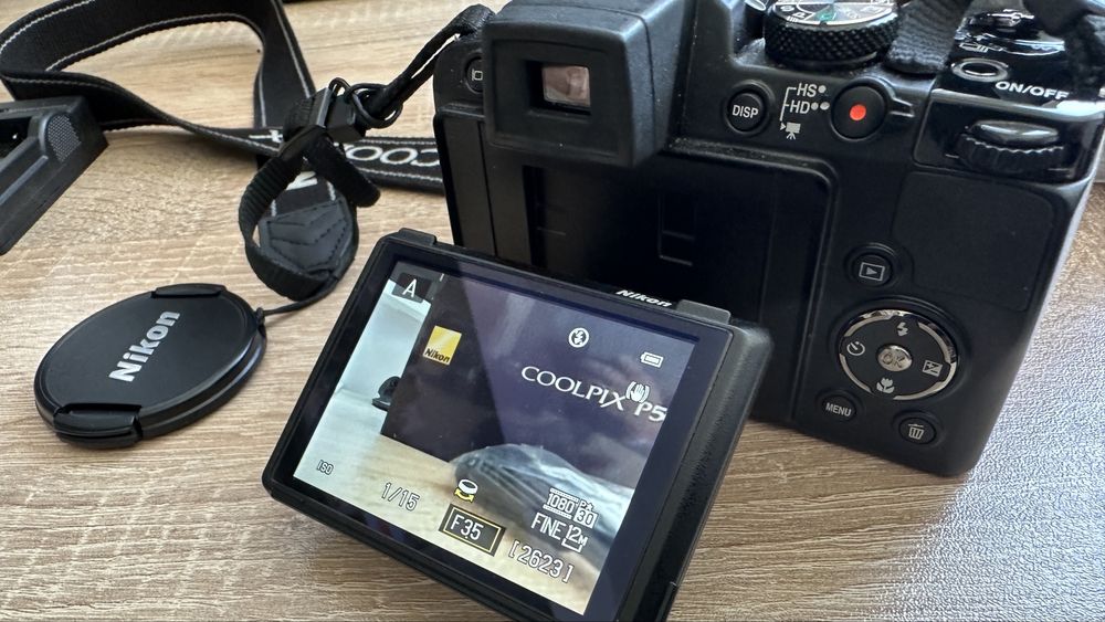 Професионален апарат Nikon Coolpix P500 36X Optical Zoom