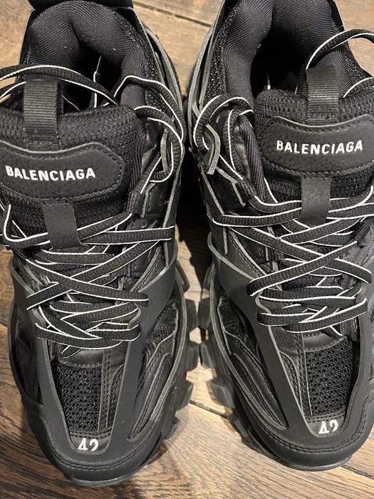balenciaga track 1