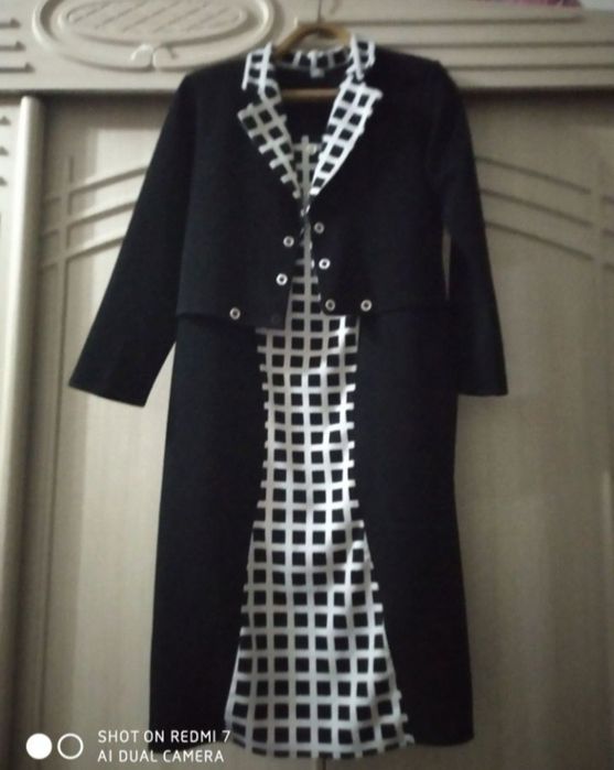 Платье женское классическое осенне-весенний