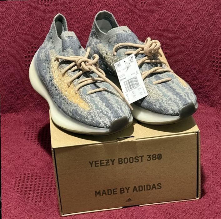 Adidas Yeezy Boost 380
