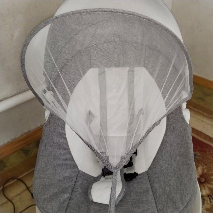 Продам шезлонг музыкальный