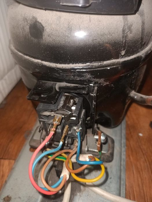 Ремонт  холодильников всех видов и марок