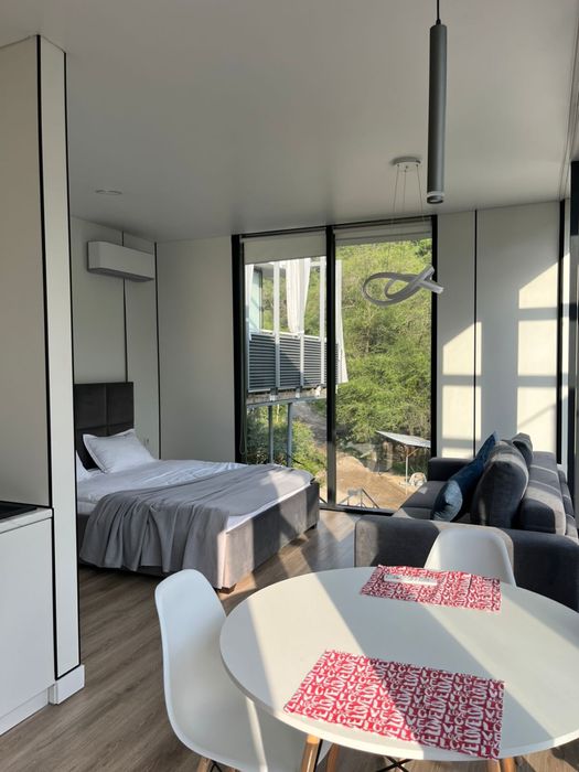 Домик в горах с прикрасным выдом