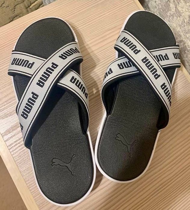 Шлепки новые .39.размер.мягкие удобные.