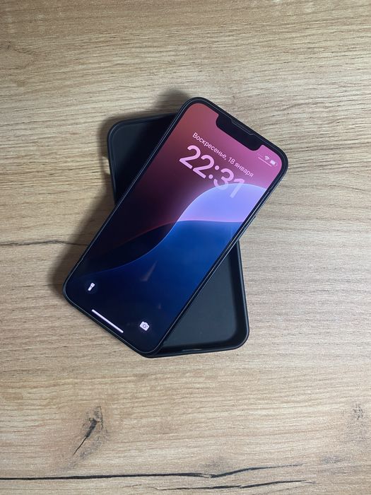 Продам айфон 13 мини в хорошем состояние