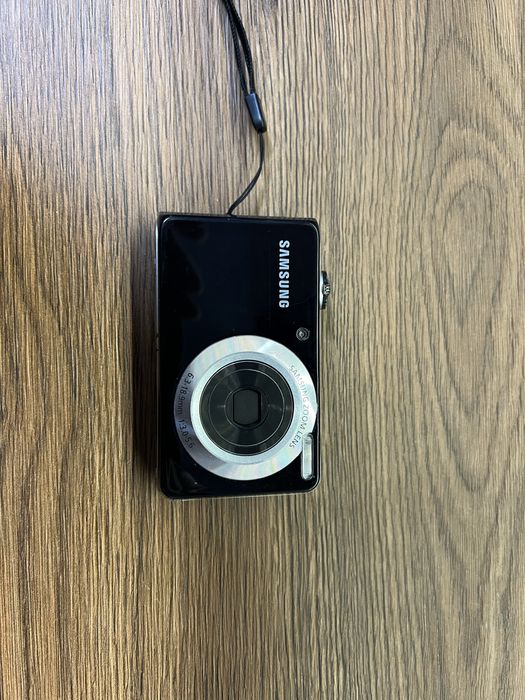 Мыльница Samsung PL100