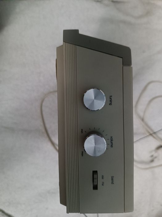 Aparat radio cu ceas PHILIPS D3200 retro