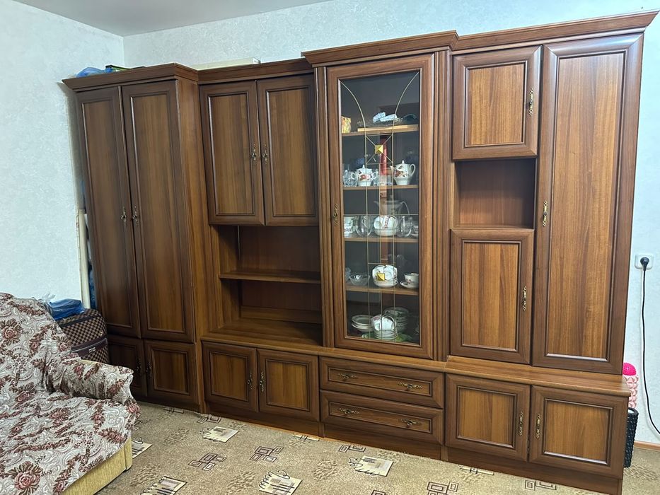 Продам шкаф-стенку