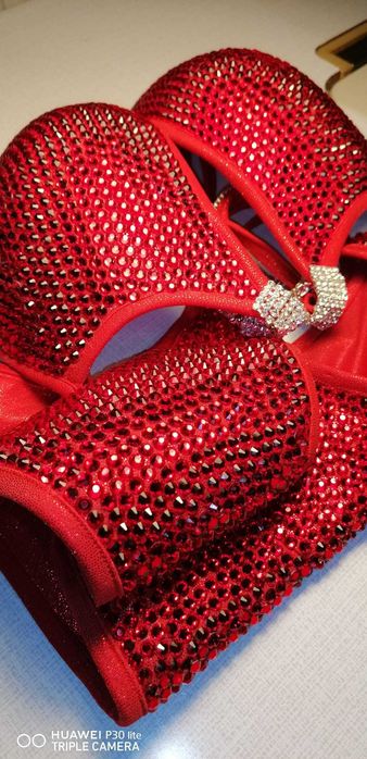 Costum bikini sau wellnes