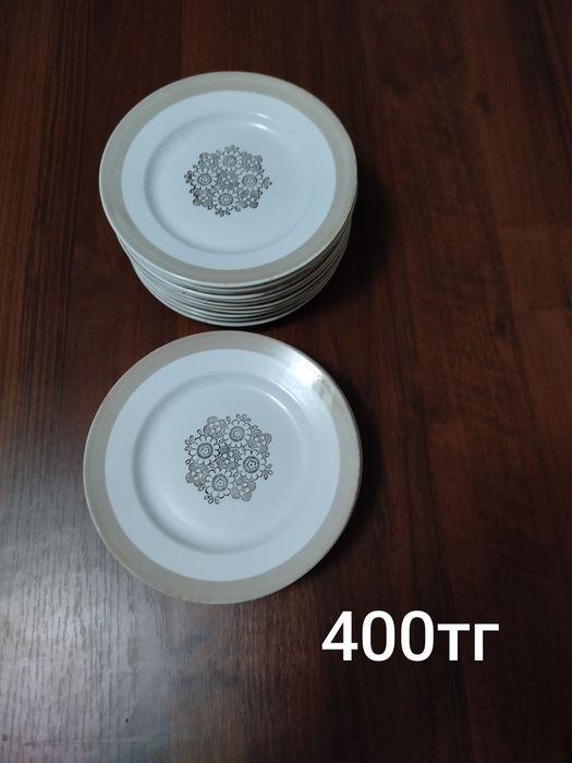 Тарелки разные...